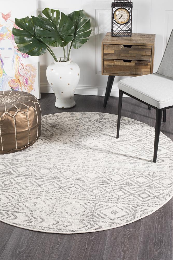 Oasis Ismail White Grey Rustic Round Rug